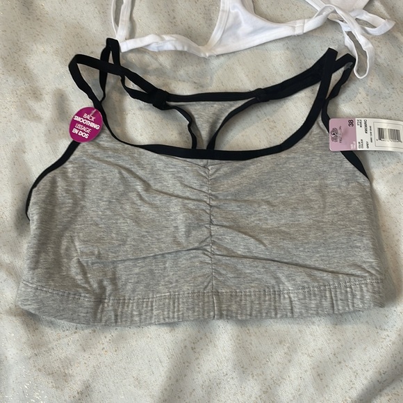 2pk NWT Fruit of the Loom sports bras - Picture 3 of 5